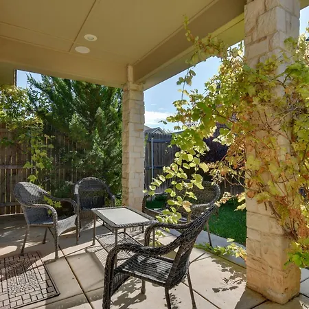 Spacious Amarillo Home 6 Mi To Downtown!
